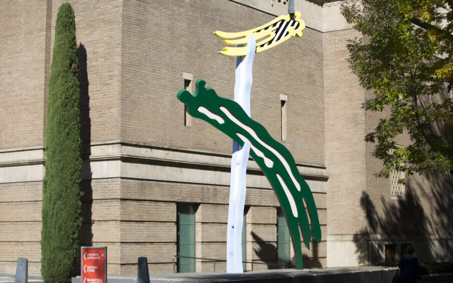 Roy Lichtenstein, Brushstrokes, 1996, painted aluminum, Gift of Prudence M. Miller and her Family, © Estate of Roy Lichtenstein, 2004.89